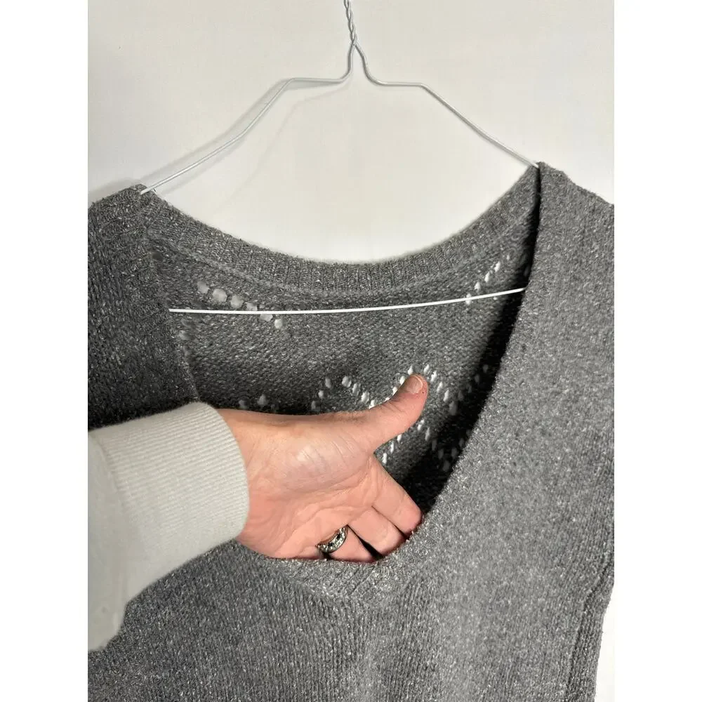 Vintage FaBE Silk & Angora mix, gray vest with a deep V on the back size Large